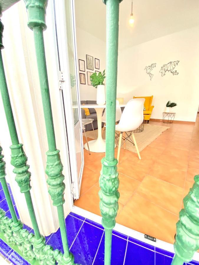 Comfortable Studio Old Town, Parking Optional เซบีญา ภายนอก รูปภาพ